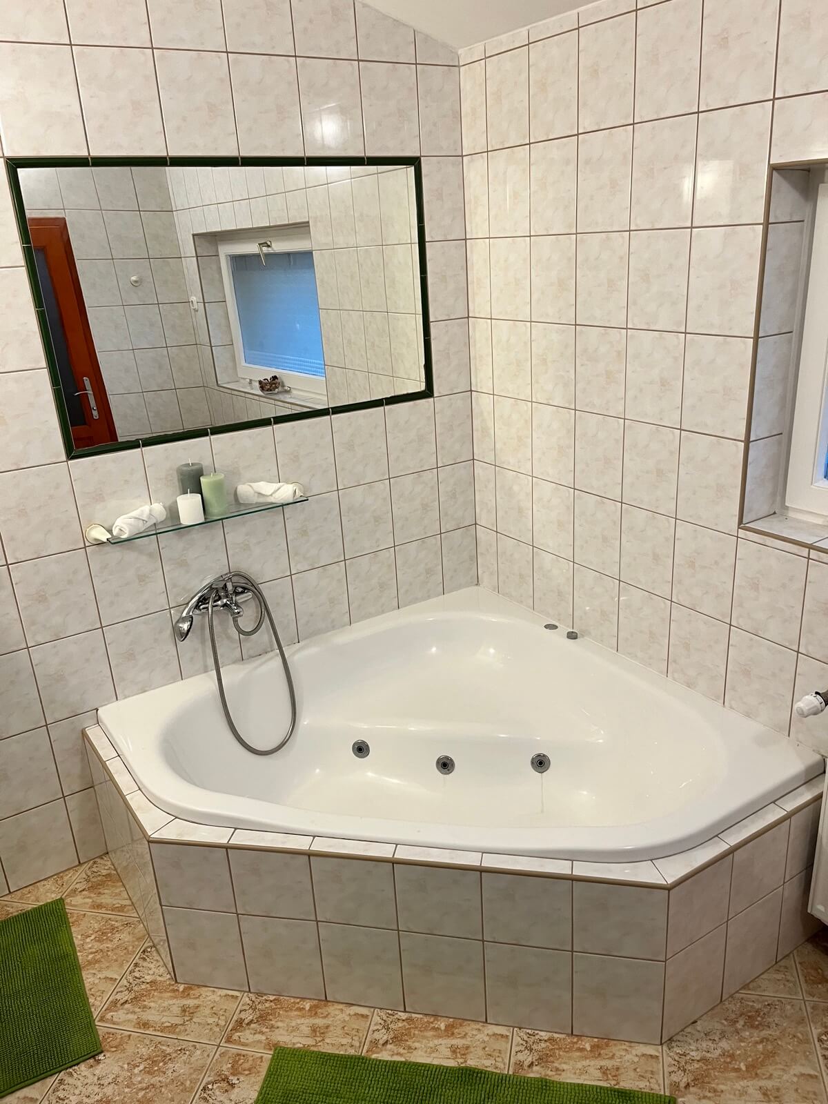 Fürdőszoba jakuzzi kád közeli