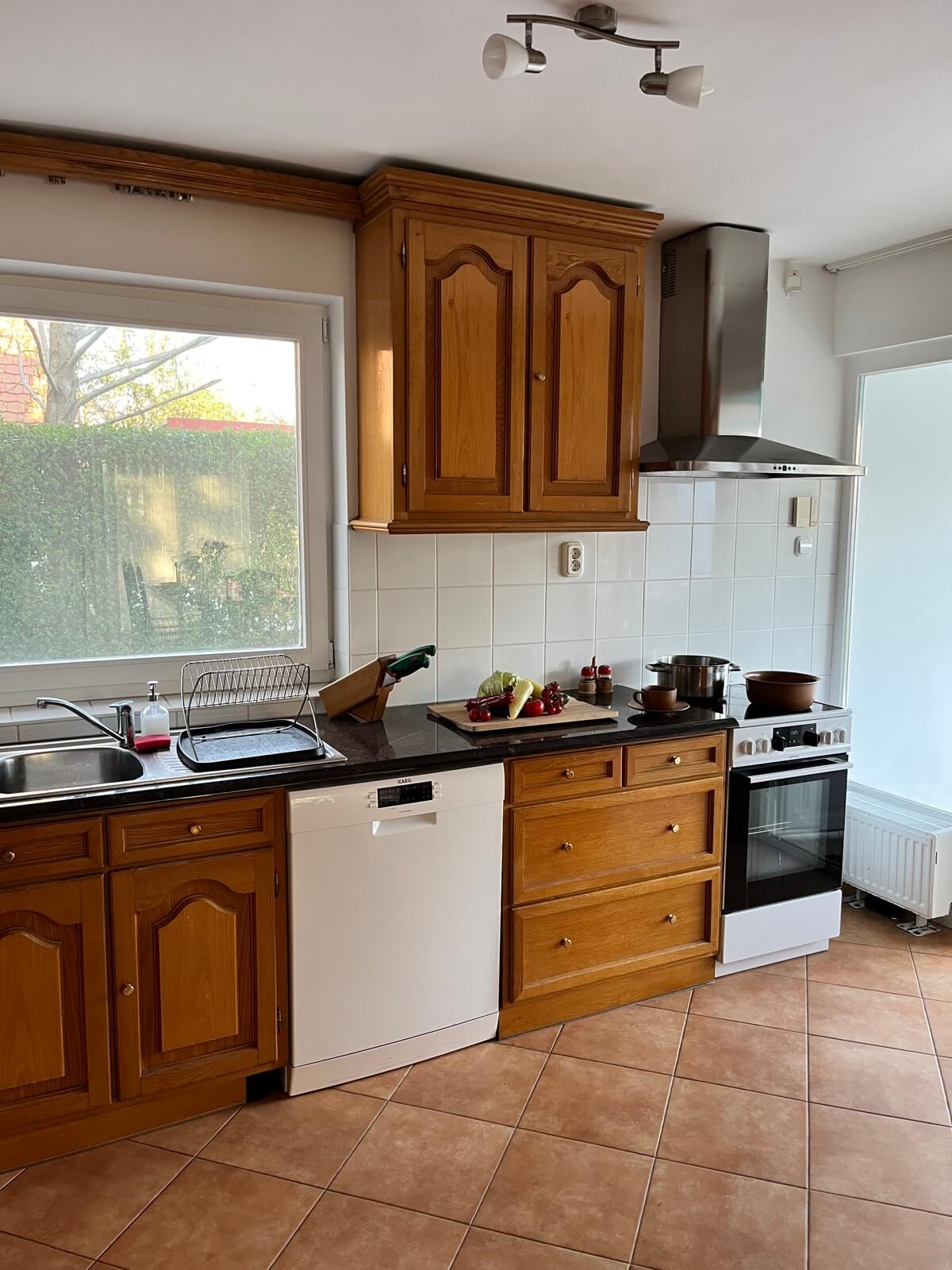 Konyha alsó szekrények