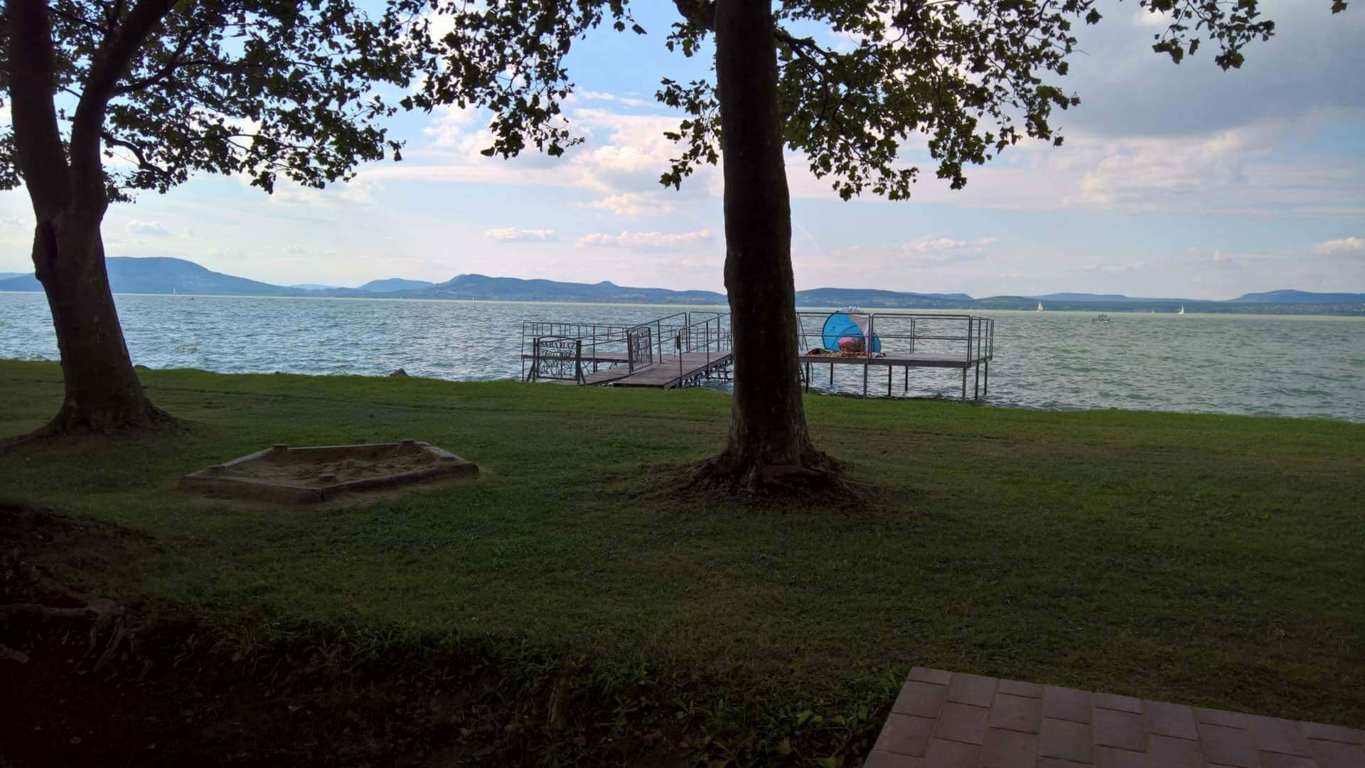 Balatonboglári szállásunkról a kilátás